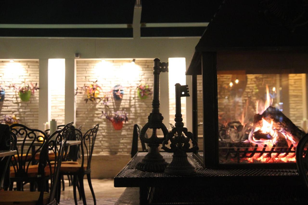 Route Hotel Kaleici - Adult Only Antalya Bagian luar foto