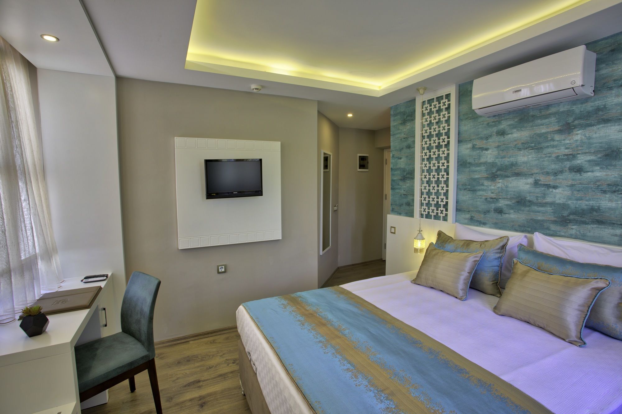 Route Hotel Kaleici - Adult Only Antalya Bagian luar foto
